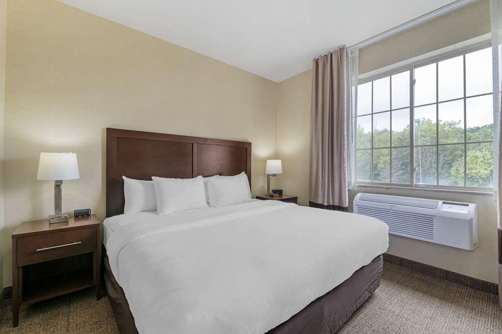 Comfort Geneva East Lake Geneva